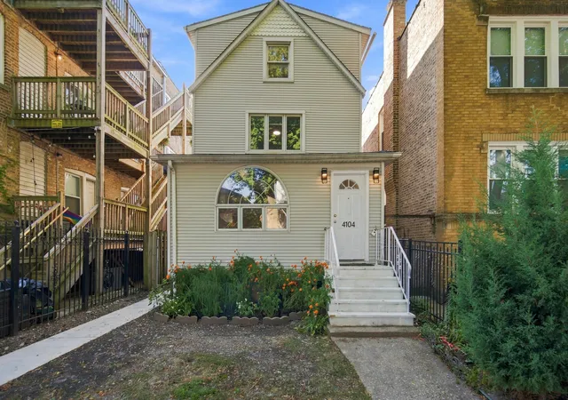 Photo 2 of Single family home for sale at 4104 N Richmond St, Chicago, IL 60618 | MLS# 12704054 | Listing updated on 2026-09-15
