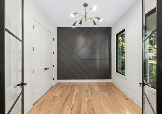 4th image of 1314 N Eagle St, Naperville, IL 60563 | MLS# 12704108