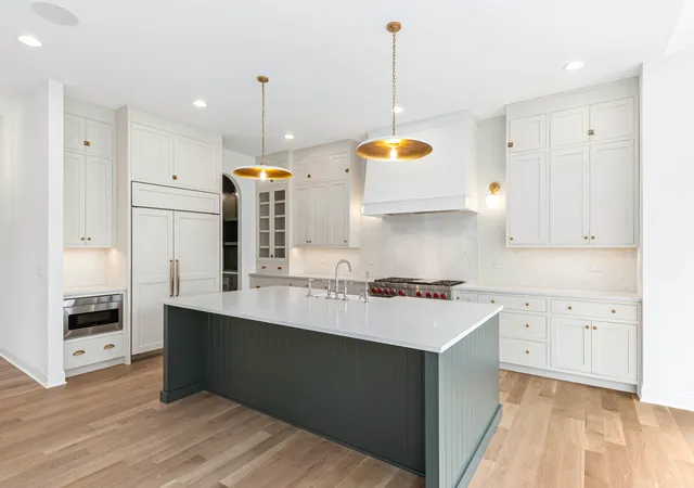 4th image of 1310 N Eagle St, Naperville, IL 60563 | MLS# 12704111