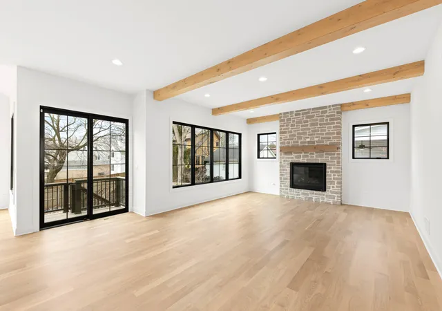 5th image of 1310 N Eagle St, Naperville, IL 60563 | MLS# 12704111