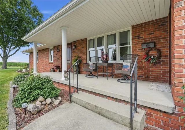 2nd image of 511 N Grove St, Colfax, IL 61728 | MLS# 12704112
