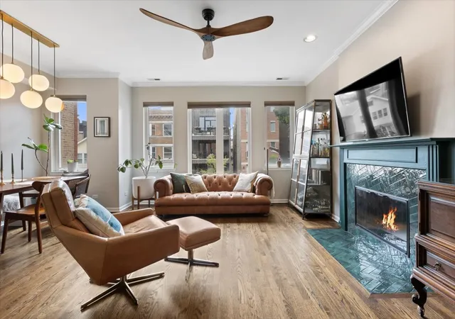 2nd image of 1112 N Paulina St #2, Chicago, IL 60622 | MLS# 12704114