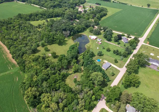 Photo 3 of Sale Pending at 3365 N Blackhawk Rd, Byron, IL 61010 | MLS# 12704118 | Listing updated on 2026-08-13