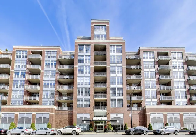 Homes for sale in Chicago, IL | 111 S Morgan St #703, Chicago, IL 60607 | MLS# 12704122
