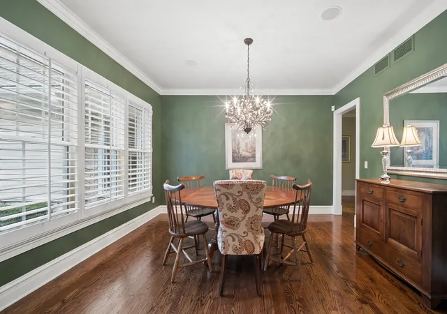Photo 4 of Sale Pending at 25 Horne St, St. Charles, IL 60174 | MLS# 12704127 | Listing updated on 2026-10-02