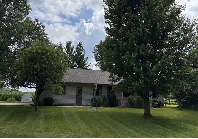 Homes for sale in Danvers, IL | 7177 Old Peoria Rd, Danvers, IL 61732 | MLS# 12704132