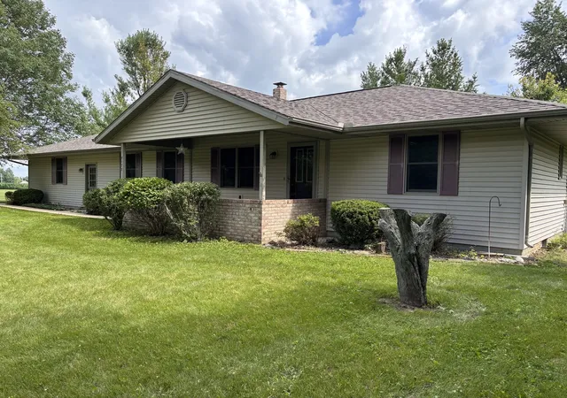 Homes for sale in Danvers, IL | 7177 Old Peoria Rd, Danvers, IL 61732 | MLS# 12704132