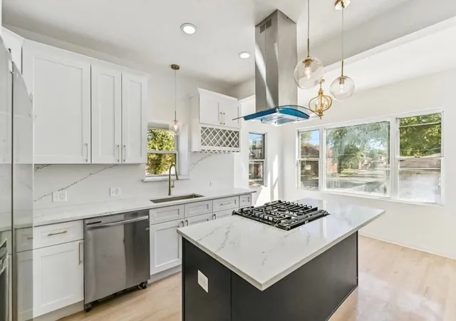 5th image of 7801 S Eberhart Ave, Chicago, IL 60619 | MLS# 12704137