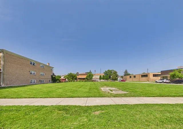 1st image of 1636 N 32nd Ave, Melrose Park, IL 60160 | MLS# 12704139