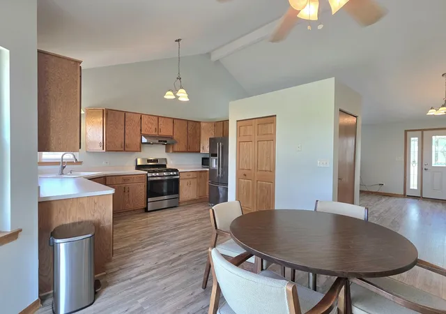 2nd image of 473 Kingston Dr, New Lenox, IL 60451 | MLS# 12704189