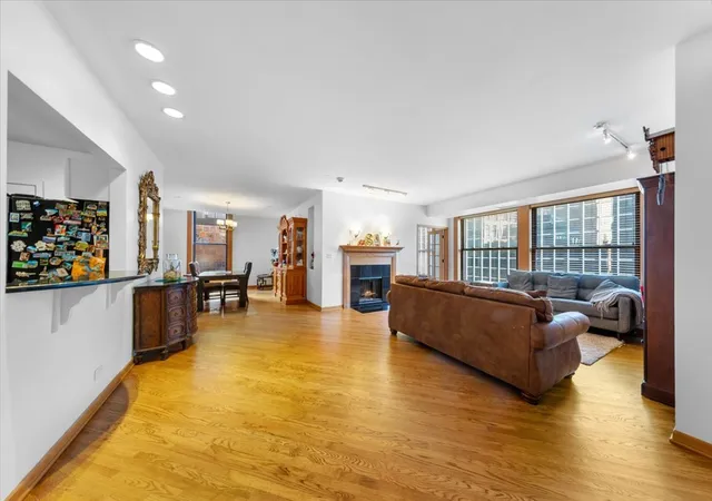 3rd image of 431 S Dearborn St #1204, Chicago, IL 60605 | MLS# 12704193