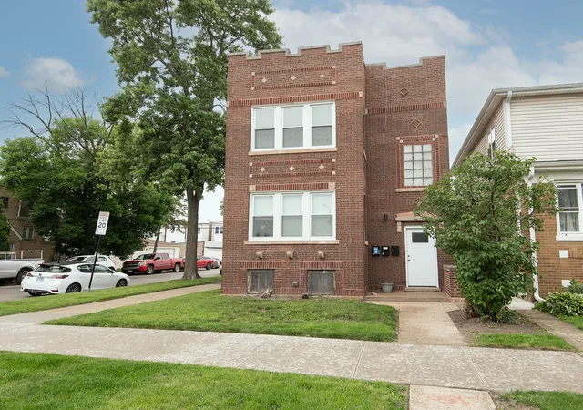 2nd image of 3000 N Mason Ave, Chicago, IL 60634 | MLS# 12704206
