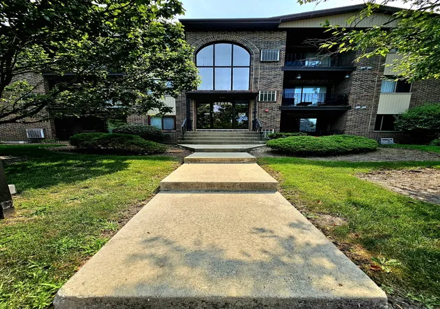 Photo 2 of Condo for sale at 12615 S Central Ave #308, Alsip, IL 60803 | MLS# 12704209 | Listing updated on 2026-07-21