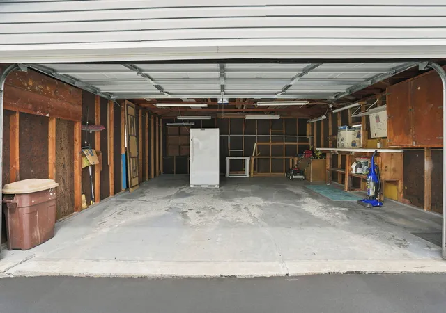 4th image of 1709 3Rd St W, Milan, IL 61264 | MLS# 12704251