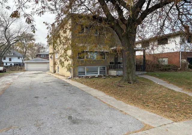 Listing Photo 3 - Condo for sale in building located at 15020 Woodlawn Ave, Dolton, IL 60419