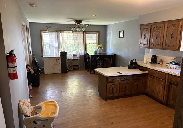 Listing Photo 5 - Condo for sale in building located at 15020 Woodlawn Ave, Dolton, IL 60419