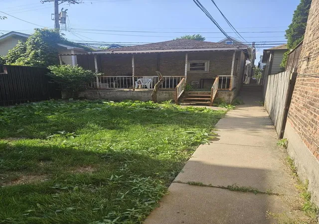 34th image of 2144 W 19th St, Chicago, IL 60608 | MLS# 12704298