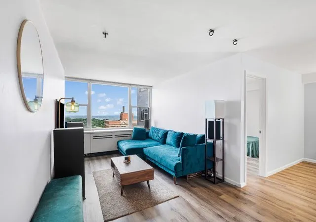 2nd image of 4250 N Marine Dr #2130, Chicago, IL 60613 | MLS# 12704336
