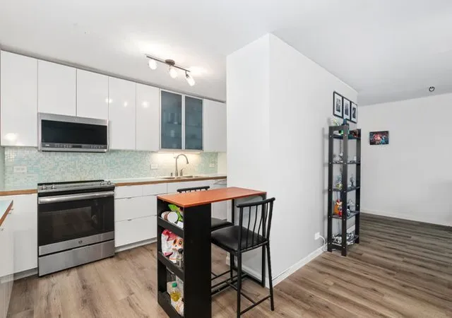 4th image of 4250 N Marine Dr #2130, Chicago, IL 60613 | MLS# 12704336