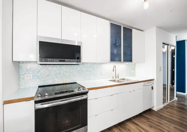 5th image of 4250 N Marine Dr #2130, Chicago, IL 60613 | MLS# 12704336
