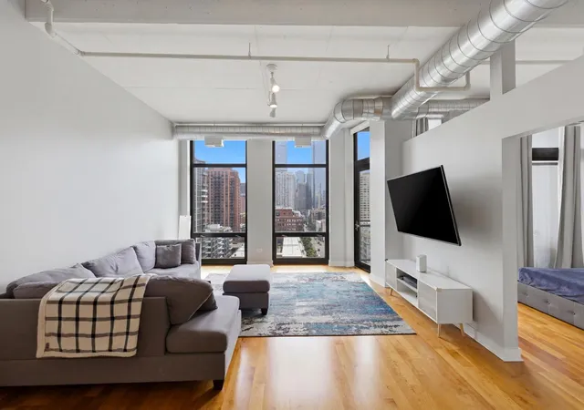Homes for sale in Chicago, IL | 740 W Fulton St #1303, Chicago, IL 60661 | MLS# 12704455