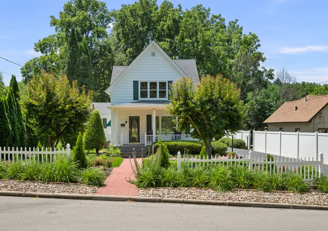 49th image of 1342 45th Ave, Rock Island, IL 61201 | MLS# 12704497