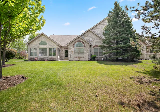 Homes for sale in Homer Glen, IL | 16021 S Messenger Cir, Homer Glen, IL 60491 | MLS# 12704557