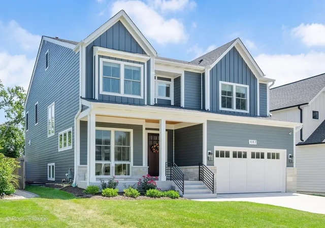 Photo 2 of Single family home for sale at 447 S Arlington Ave, Elmhurst, IL 60126 | MLS# 12704659 | Listing updated on 2026-10-21