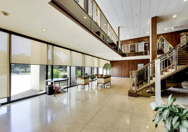 3rd image of 3200 N Lake Shore Dr #806, Chicago, IL 60657 | MLS# 12704672