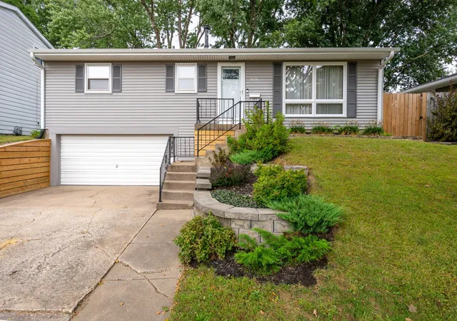 Photo 1 of Sale Pending at 4629 11th Ave D, Moline, IL 61265 | MLS# 12704778 | Listing updated on 2026-09-21