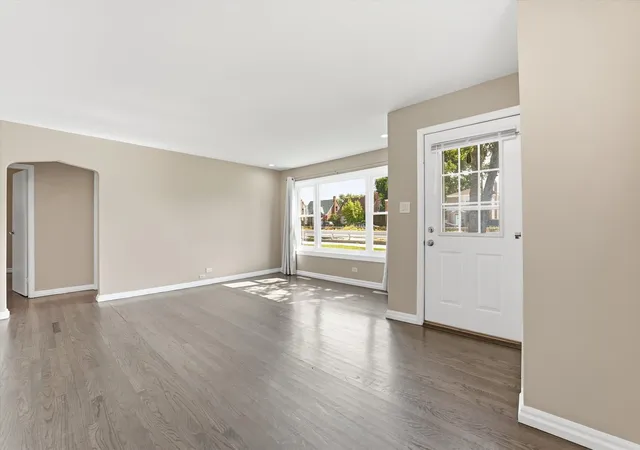 Photo 3 of Single family home for sale at 10934 S Pulaski Rd, Oak Lawn, IL 60453 | MLS# 12704792 | Listing updated on 2026-09-06