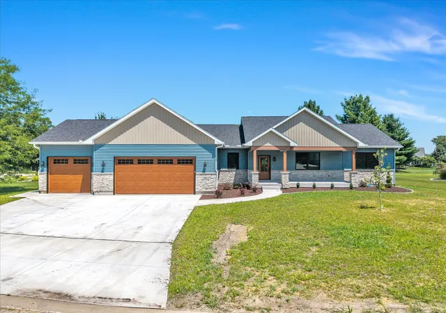 1st image of 3813 Savanna Cir W, Milan, IL 61264 | MLS# 12704830