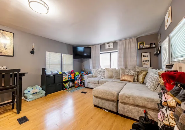 Photo 3 of Manufactured home for sale at 11750 S Homan Ave, Merrionette Park, IL 60803 | MLS# 12704833 | Listing updated on 2026-08-28
