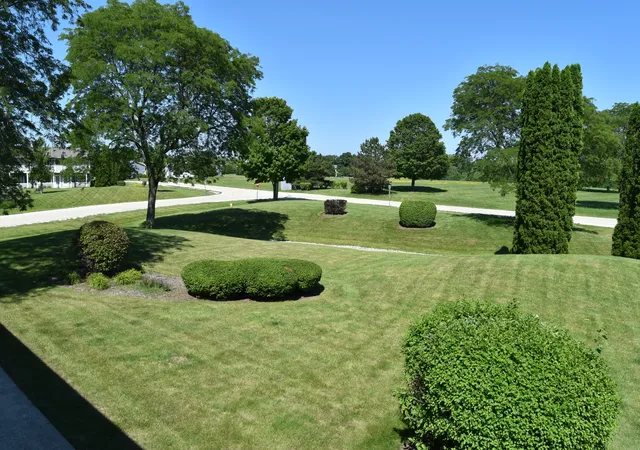 Photo 2 of Townhouse for sale at 34228 N Birch Ln #27c, Gurnee, IL 60031 | MLS# 12704865 | Listing updated on 2026-09-21