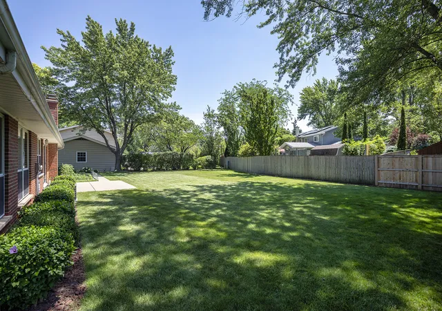 13th image of 3123 Concord Ct, Northbrook, IL 60062 | MLS# 12705029