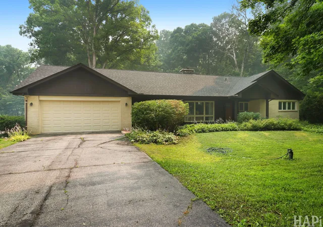Photo 1 of Single family home for sale at 14673 W River Oaks Dr, Lincolnshire, IL 60069 | MLS# 12705034 | Listing updated on 2026-10-09