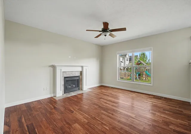 Photo 4 of Single family home for sale at 304 Preston St, Savoy, IL 61874 | MLS# 12705070 | Listing updated on 2026-10-05