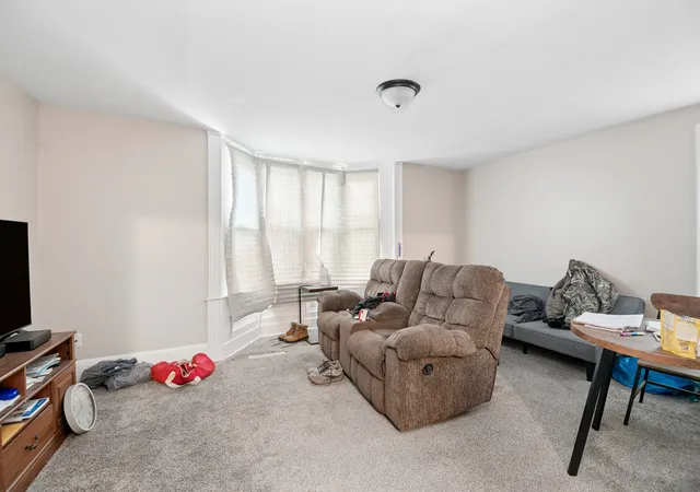 4th image of 220 1/2 Entrance Ave S, Kankakee, IL 60901