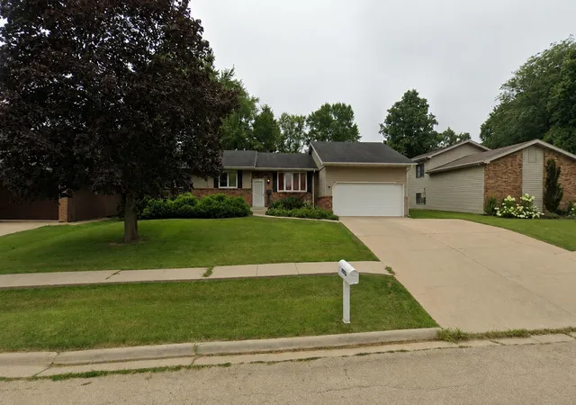 1st image of 2025 Winchester Dr, Freeport, IL 61032 | MLS# 12705147