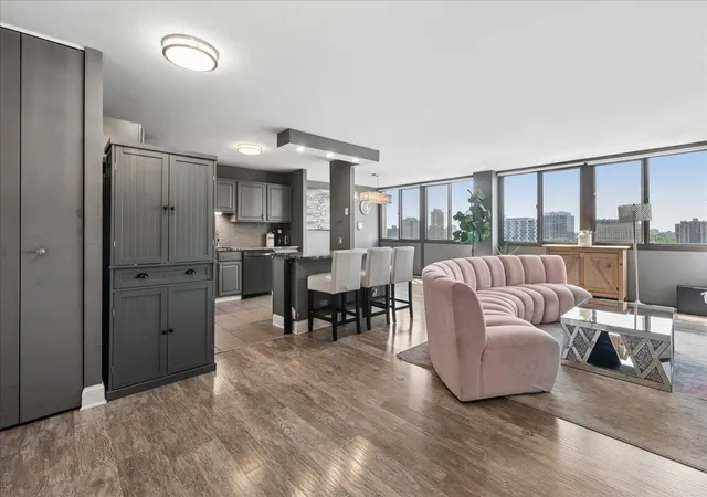 Photo 2 of Condo for sale at 4850 S Lake Park Ave #1201, Chicago, IL 60615 | MLS# 12705188 | Listing updated on 2026-08-31