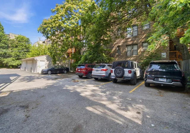 26th image of 626 W Buckingham Pl #1E, Chicago, IL 60657 | MLS# 12705214