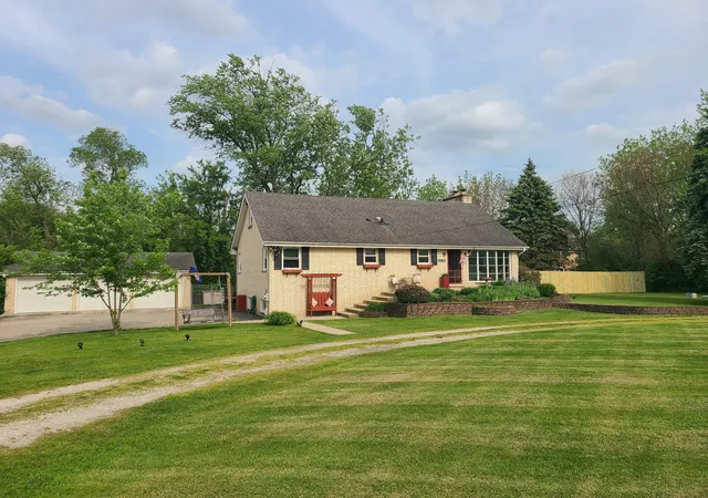 2nd image of 1n255 Prairie Ave, Glen Ellyn, IL 60137 | MLS# 12705246