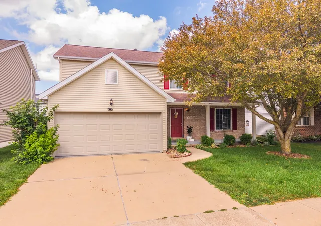 1st image of 4 Breckenwood Ct, Bloomington, IL 61704 | MLS# 12705411