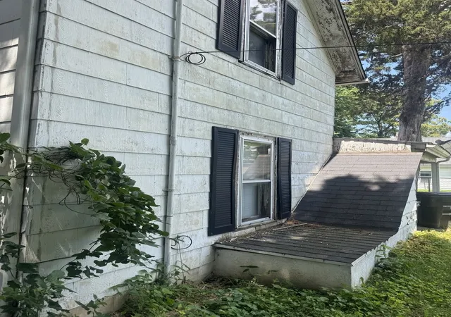 6th image of 414 49th St, Moline, IL 61265 | MLS# 12705532