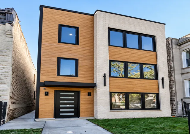 Multi family home for sale at 3041 W Flournoy St, Chicago, IL 60612 | MLS# 12705537