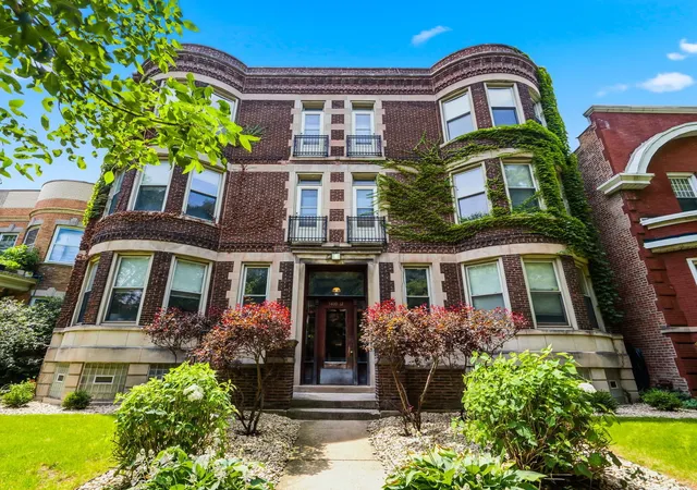 Photo 1 of Condo for sale at 5412 S University Ave #3S, Chicago, IL 60615 | MLS# 12705540 | Listing updated on 2026-07-21