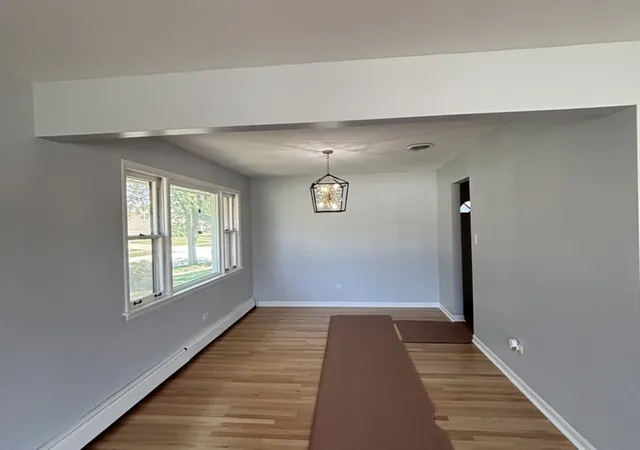Photo 4 of Single family home for sale at 913 E 169th Street, South Holland, IL 60473 | MLS# 12705545 | Listing updated on 2026-09-23
