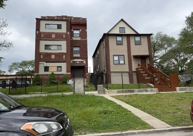1st image of 5920 S Calumet Ave, Chicago, IL 60637 | MLS# 12705602