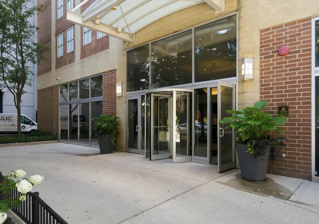 Photo 2 of Sale Pending at 645 N Kingsbury St #2407, Chicago, IL 60654 | MLS# 12705608 | Listing updated on 2026-09-18