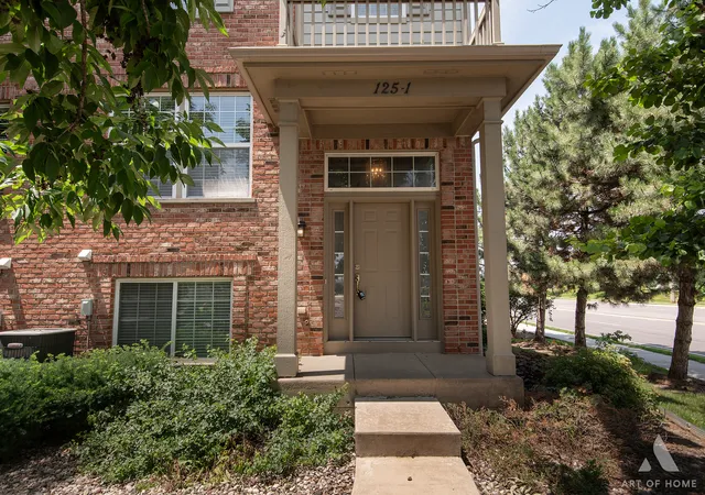 Photo 3 of Sale Pending at 125 Bristol Ln #1, Wood Dale, IL 60191 | MLS# 12705620 | Listing updated on 2026-09-16